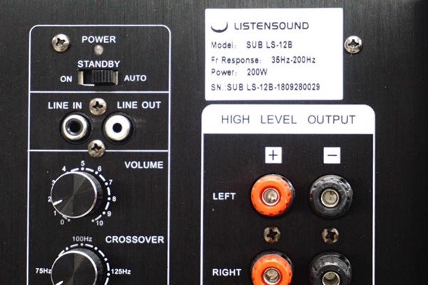 Mặt sau của Loa siêu trầm Listensound LS-12B
